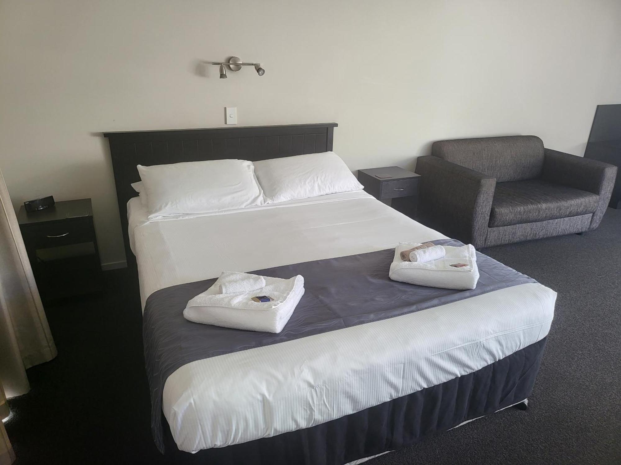Ferrylink Motel Picton Bagian luar foto