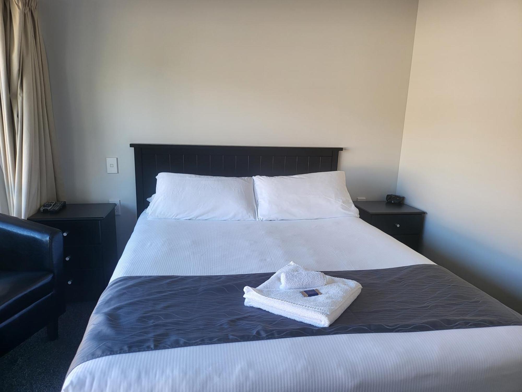 Ferrylink Motel Picton Bagian luar foto